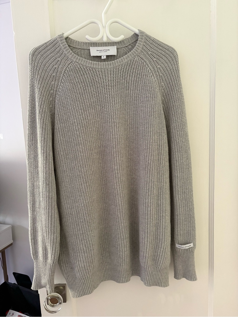 Province of Canada Gray Crewneck Knit Sweater - Unbranded